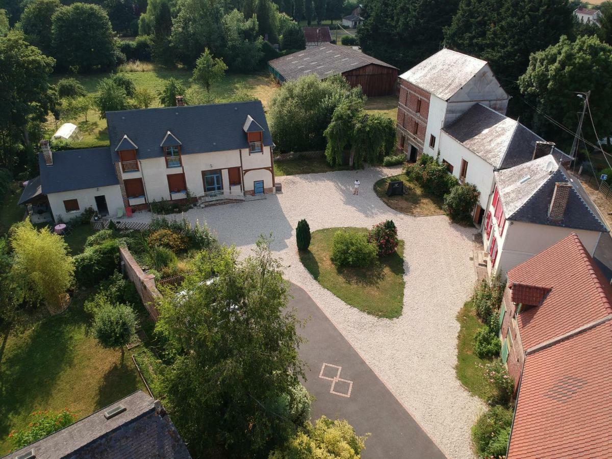 Bed and Breakfast Le Moulin Aux Moines Croissy-sur-Celle Екстер'єр фото